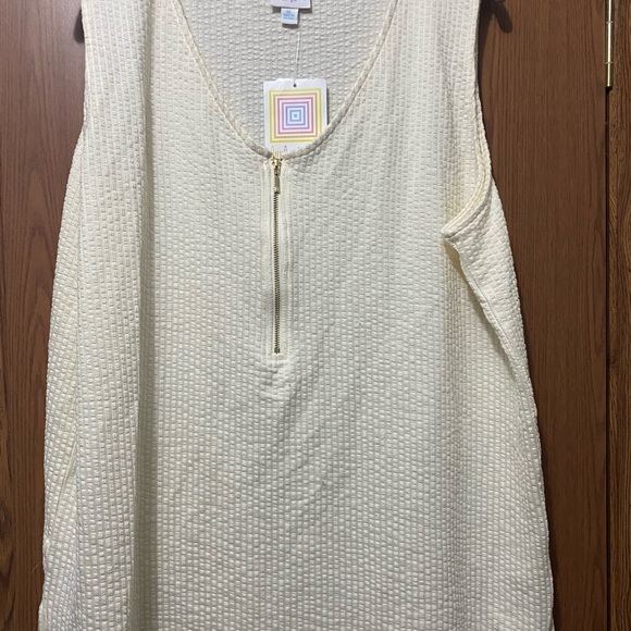 Lularoe with tags! - Picture 2 of 3